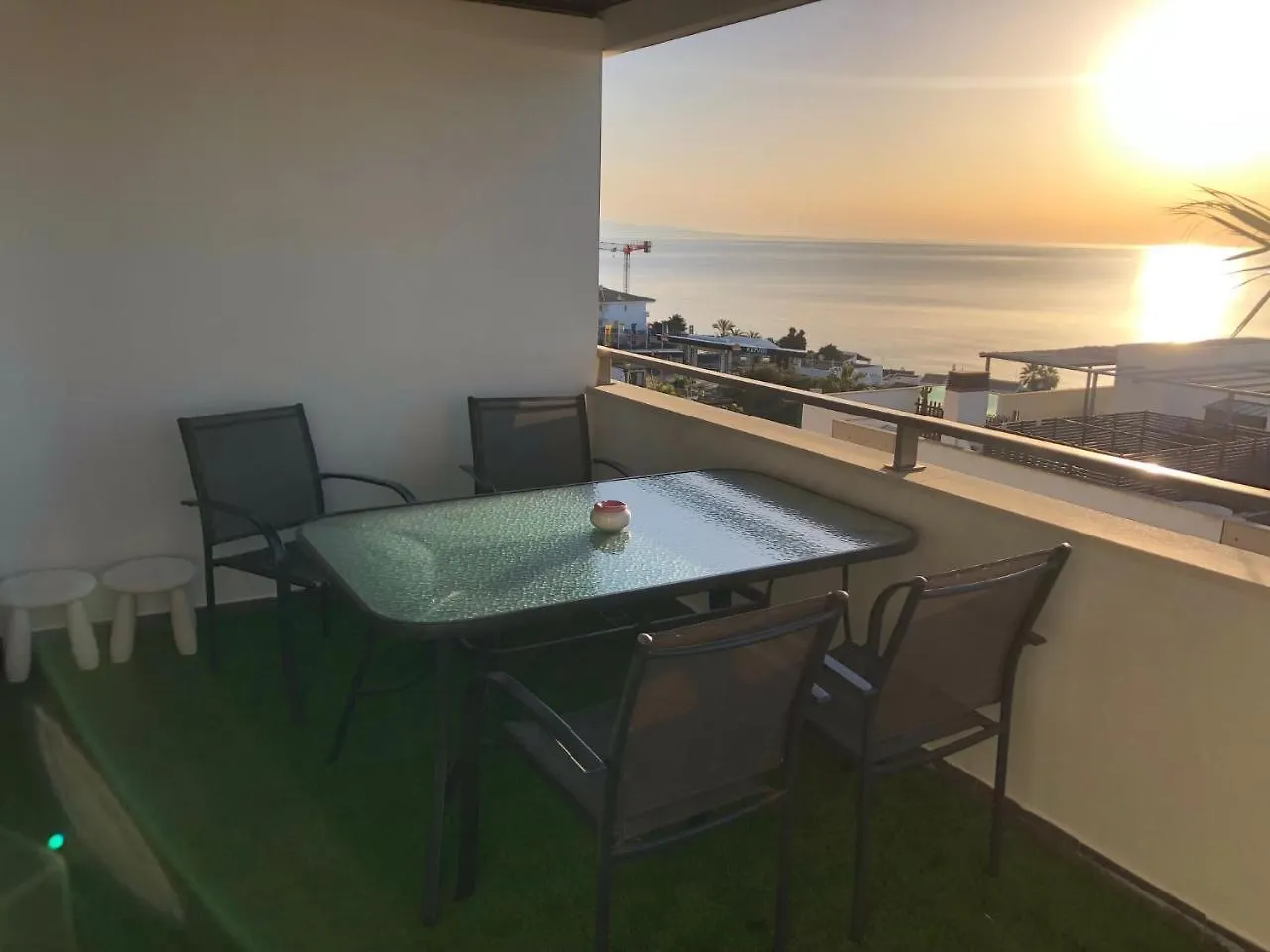 Camarate-Golf Sea Views Apartment Estepona Spain